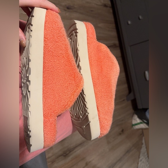 Ugg women’s slipper slides - fuzz sugar Terry - peach bliss - Picture 4 of 9